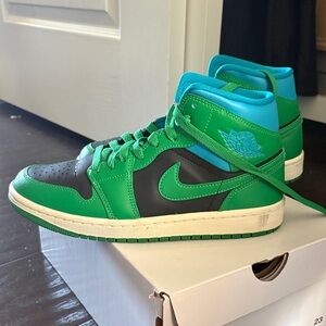 Nike Air Jordan 1 Mid Green Teal Black